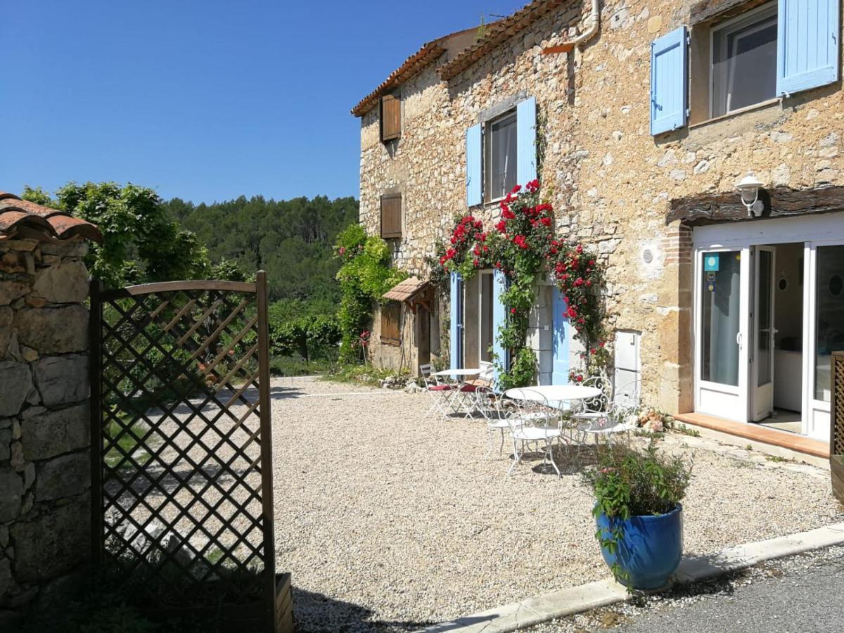 Bastide Provençale Les Mûriers d'Engaspaty Seillans Extérieur photo