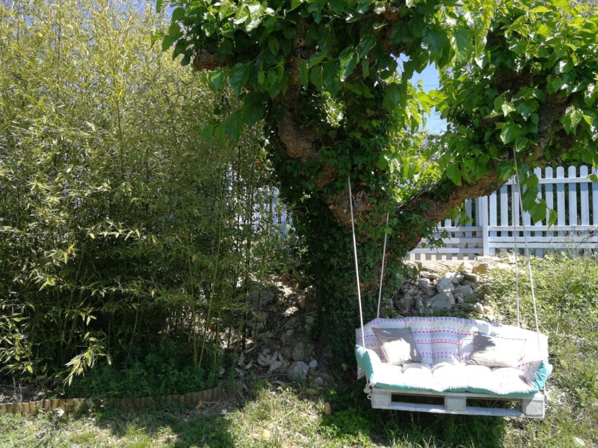 Bastide Provençale Les Mûriers d'Engaspaty Seillans Extérieur photo