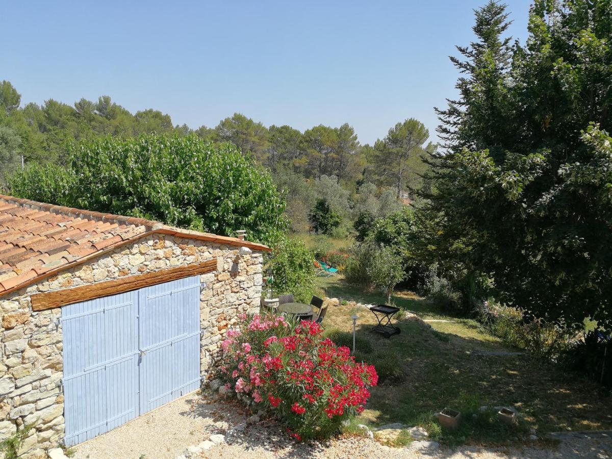 Bastide Provençale Les Mûriers d'Engaspaty Seillans Extérieur photo