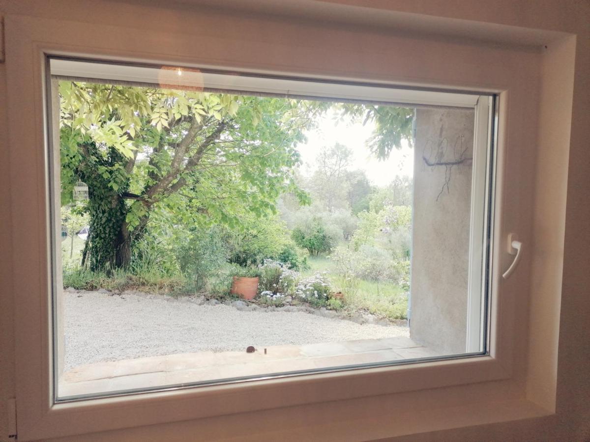Bastide Provençale Les Mûriers d'Engaspaty Seillans Extérieur photo