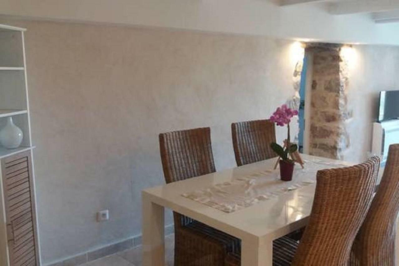 Bastide Provençale Les Mûriers d'Engaspaty Seillans Extérieur photo
