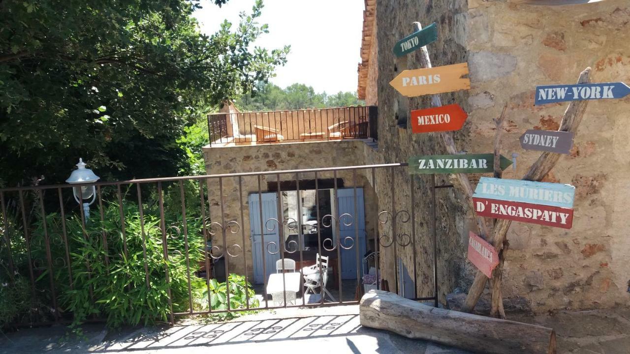 Bastide Provençale Les Mûriers d'Engaspaty Seillans Extérieur photo